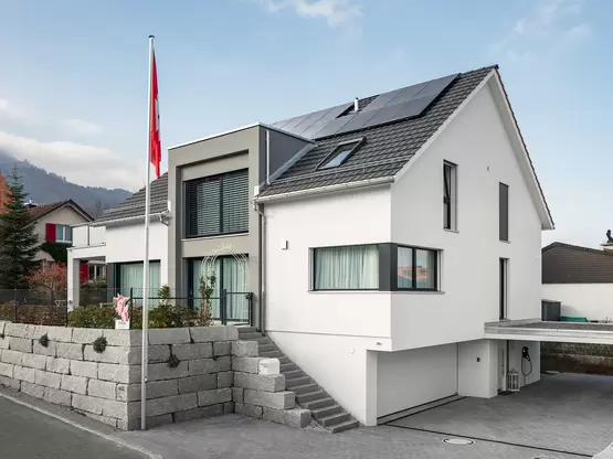 Prosumer-Zuhause mit Smart Energy und Smart Home in Reichenburg mit ecocoach AG